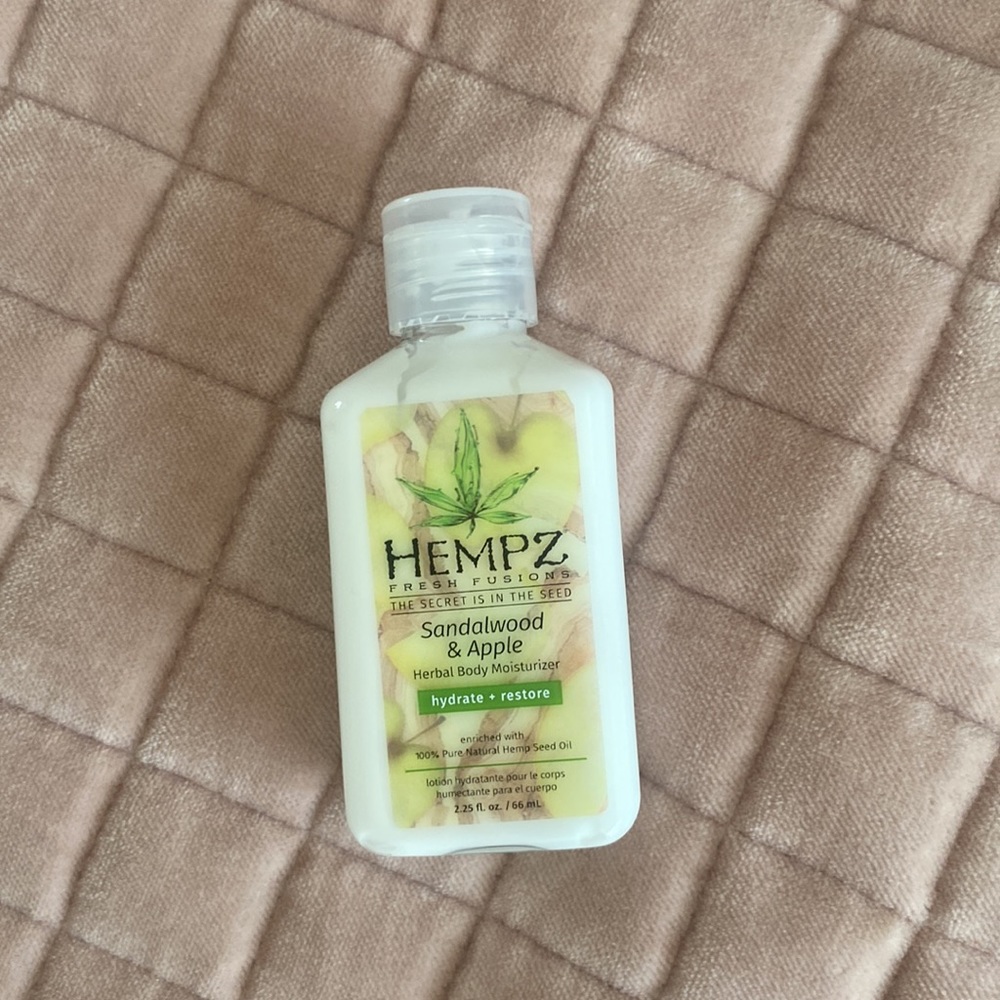 New! ☀️ 4 for 25☀️Hempz